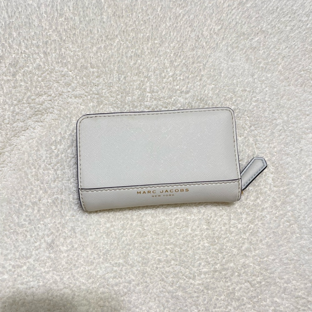White Marc jacobs wallet